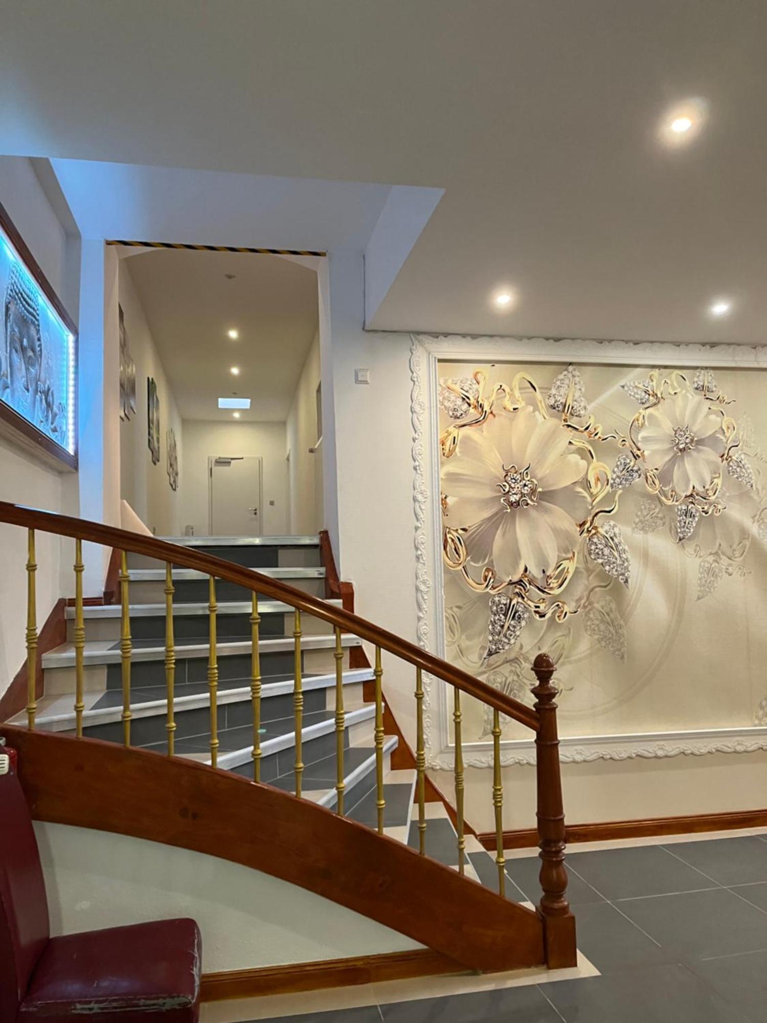 Trang Hotel ราชตัทท์ ภายนอก รูปภาพ